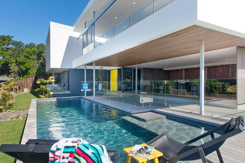 Bluey's Beach House - 5 Bedroom - Lismore Accommodation 0