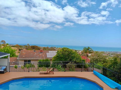The Ultimate Poolside Escape - Pet Friendly - Lismore Accommodation 1
