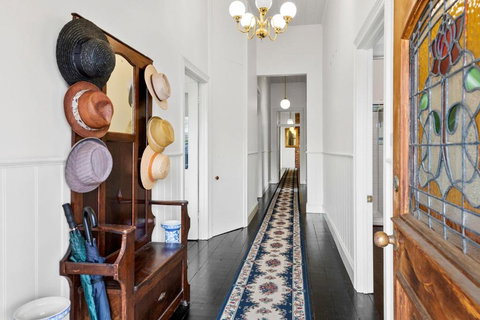 WARATAH At Queenscliff - Lismore Accommodation 1