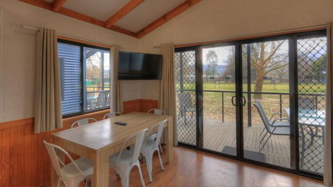 Yea Riverside Caravan Park - Lismore Accommodation 1