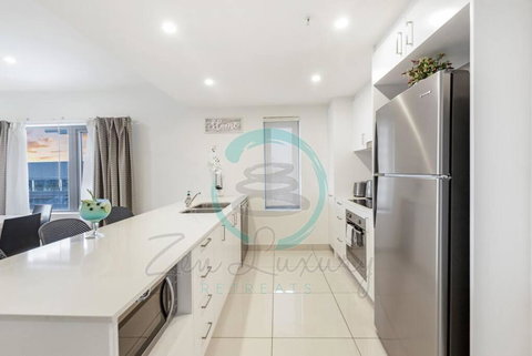 ZEN OCEAN BLISS - Cozy 2-BR/2-BA Sea View Retreat - Lismore Accommodation 2