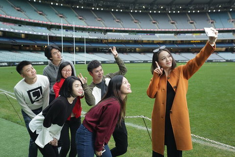 Melbourne Sports Experience + Free MCG Tour - Lismore Accommodation 3