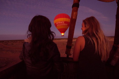 Early Morning Ballooning In Alice Springs - Lismore Accommodation 1