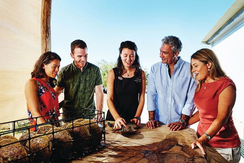 Cygnet Bay Explorer - Lismore Accommodation 4