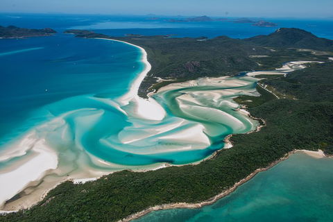 Fly & Sail Package (With Providence) - Lismore Accommodation 5