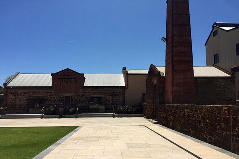 The Intimate Wine Tasting Experiences And Boutique Wines - Lismore Accommodation 1
