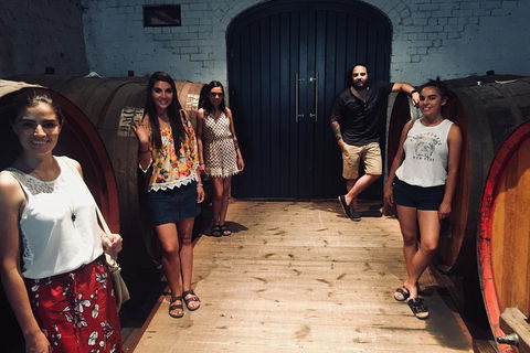 The Intimate Wine Tasting Experiences And Boutique Wines - Lismore Accommodation 2