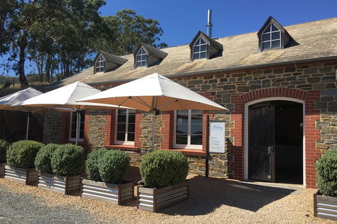 The Intimate Wine Tasting Experiences And Boutique Wines - Lismore Accommodation 4