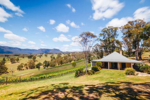 Luxury Blue Mountains Tour With Aussie BBQ Lunch And Wine Tasting - Lismore Accommodation 5