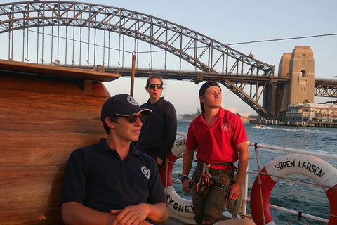 Sydney Harbour Tall Ship Wine & Canapes Evening Cruise - Lismore Accommodation 5